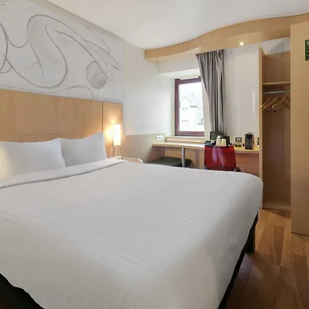 Ibis Centre 3* Le Mans
