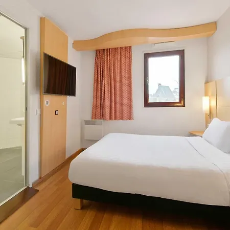 Centre Cathedrale Hotell Le Mans