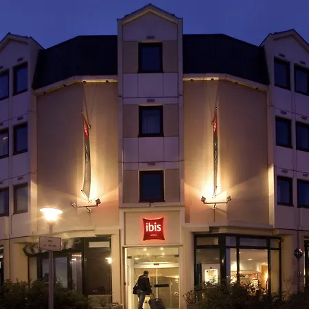 Centre Cathedrale Hotell Le Mans